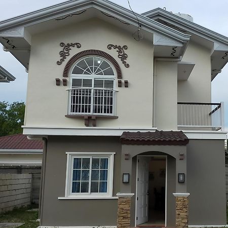 2 Bedrooms 2 Toilet And Bath Furnished House In Royal Palms Tres Dauis Bohol Exterior photo